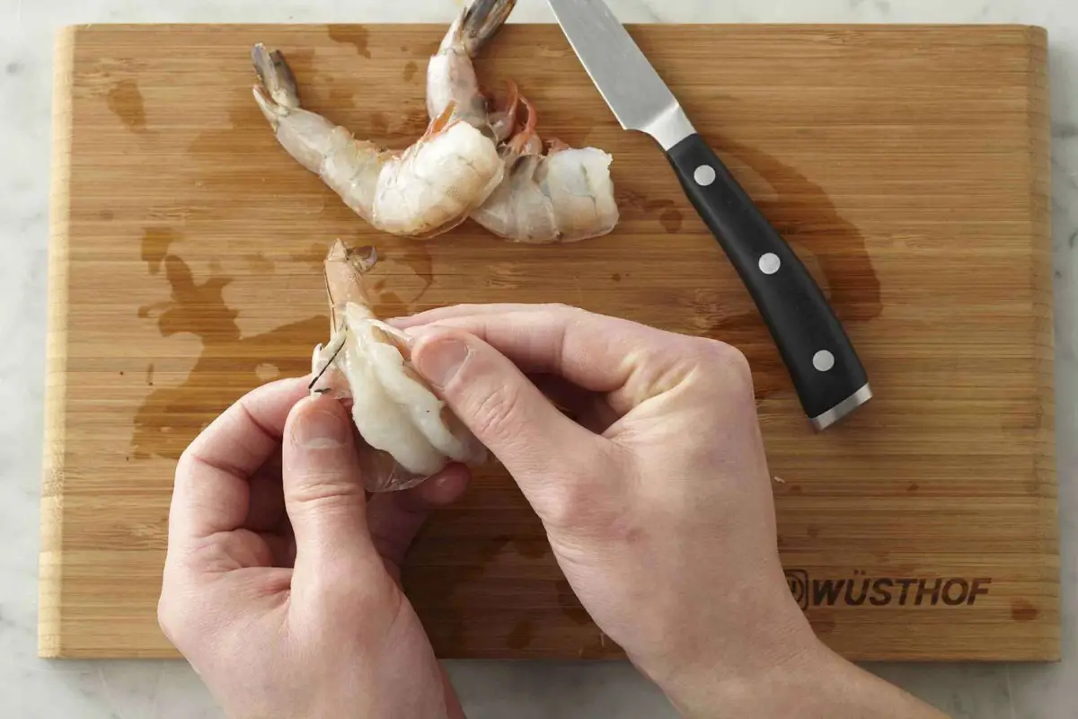 what is the easiest way to devein shrimp
