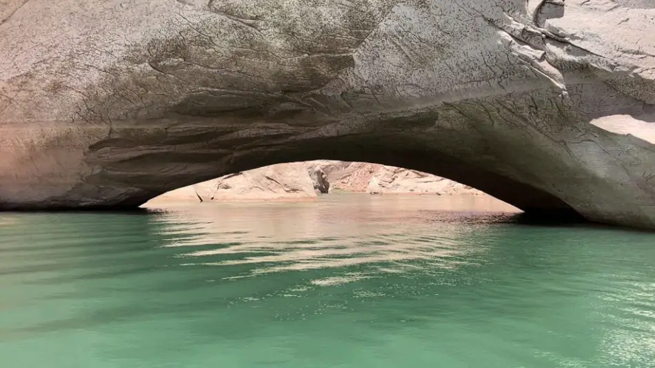 can-you-swim-in-lake-mead-lake-mead-s-top-beaches-2024-atlantic